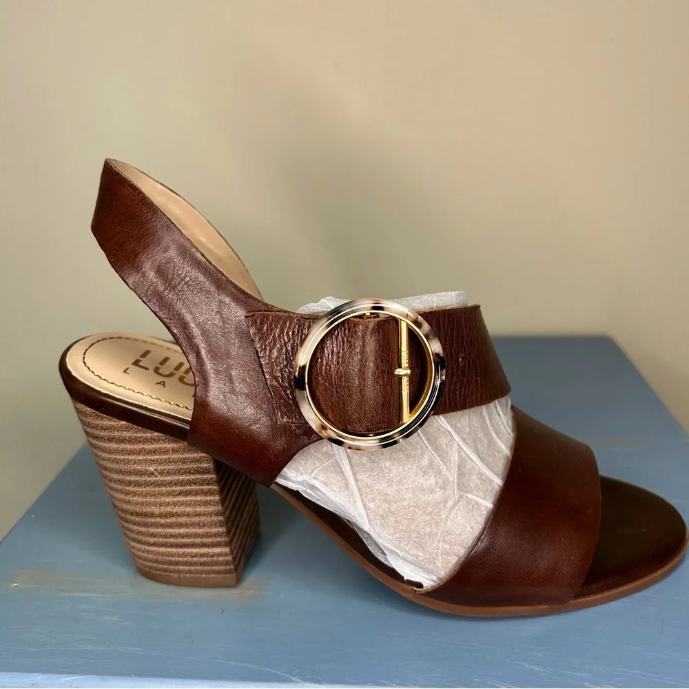 Luca Lane Torrance sandals and Nautralizer Yolanda sandals bundle